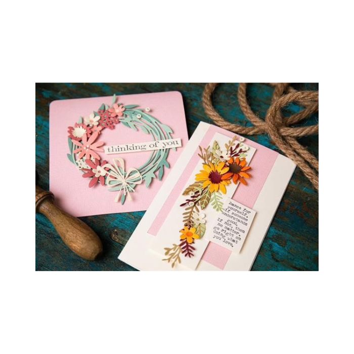 Sizzix/Tim Holtz Thinlits Die "Vault - Funky Floral Wreath"